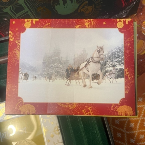Harry Potter: Christmas Celebrations Gift Set - Picture 6 of 7